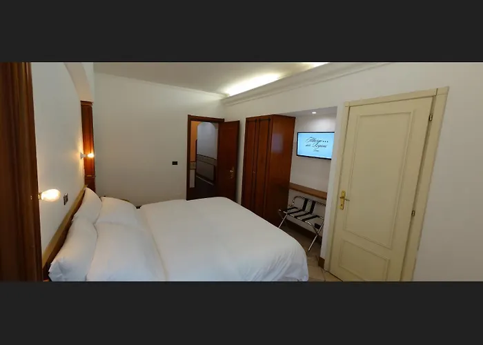 Delle Regioni, Barberini - Fontana Di Trevi Hotel 3*